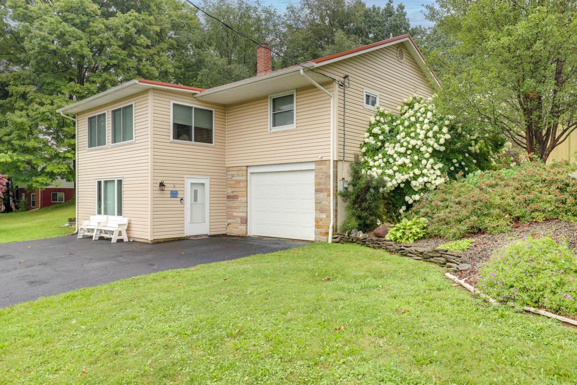 Montour Falls Apartment About 3 Mi To Seneca Lake! エクステリア 写真