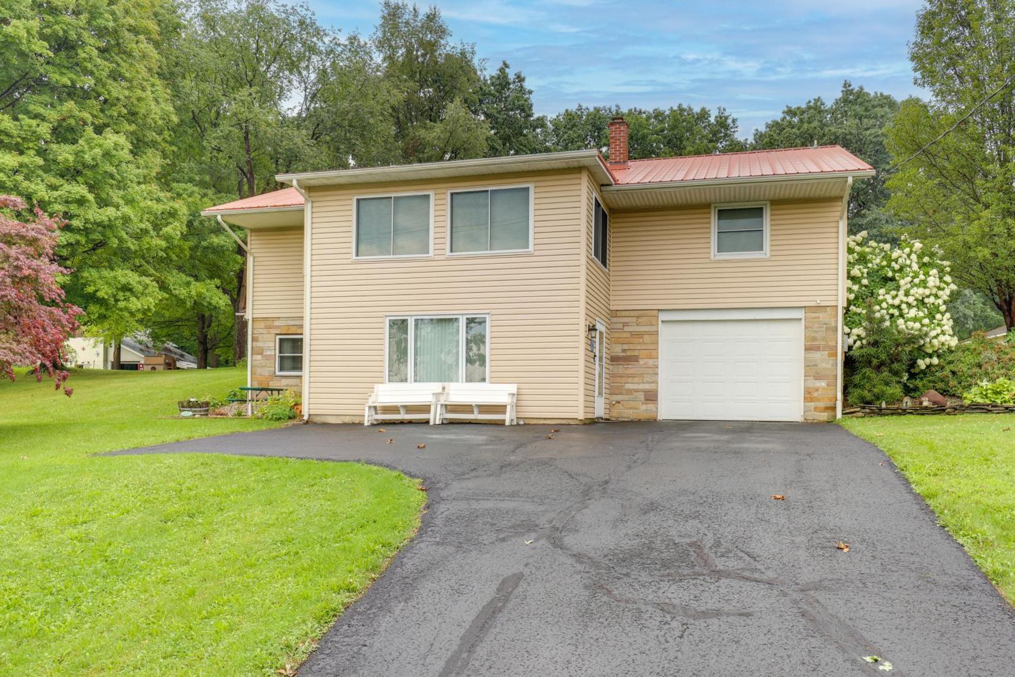 Montour Falls Apartment About 3 Mi To Seneca Lake! エクステリア 写真